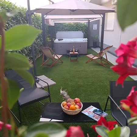 بيت ضيافة Luxury Vibrass