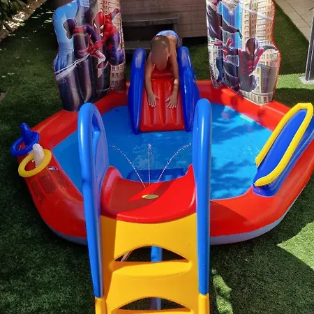 بيت ضيافة Luxury Vibrass 3*