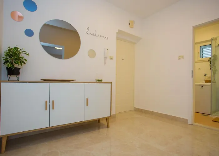 Vendégház Luxury Vibrass