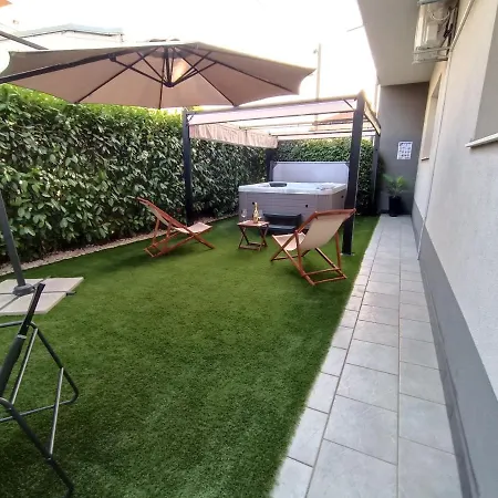 בית הארחה Luxury Vibrass ספליט